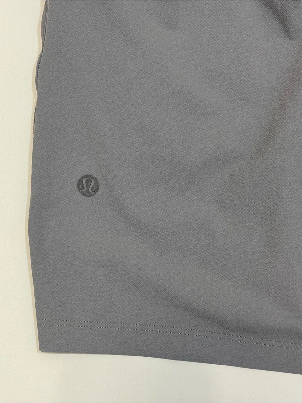 Lululemon Men's License to Train Athletic Shorts - Gray Size M